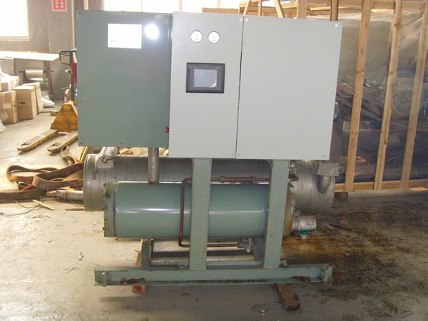 黄潭镇酒店中央空调不停机清洗方法介绍